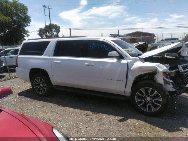 Chevrolet Suburban Lt 2017 1GNSCHKC0HR167480 Image 13