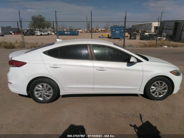 Hyundai ELANTRA SE 2017 5NPD74LF1HH165087 Image 5