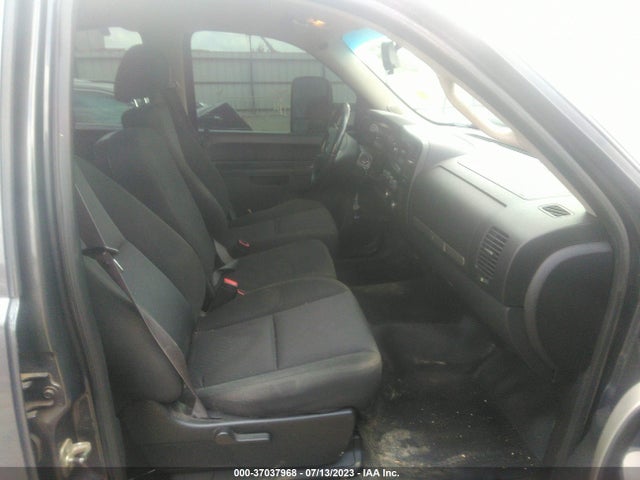 2011 CHEVROLET SILVERADO 2500HD LT VIN: 1GC1KXEG5BF218934