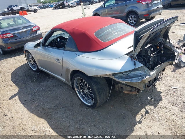 2007 PORSCHE 911 WP0CA299X7S765268 Photo 2