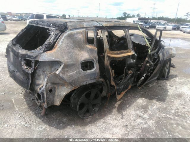 3C4NJDBB5KT592803 Jeep Compass Latitude