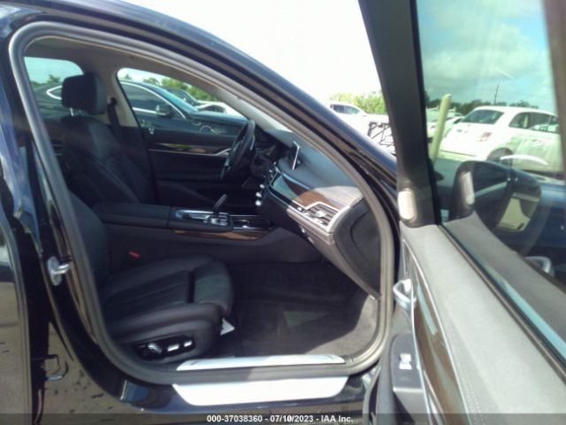 WBA7T2C06MCF89444 BMW 7 Series 740i