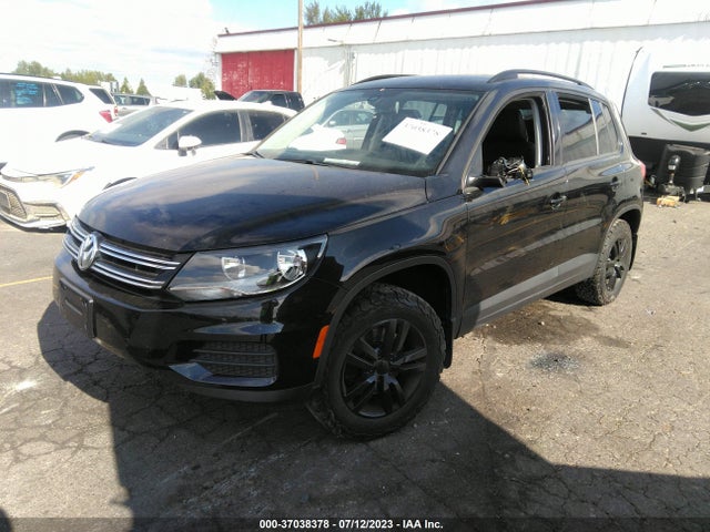 WVGBV7AX8HK030406 Volkswagen TIGUAN S