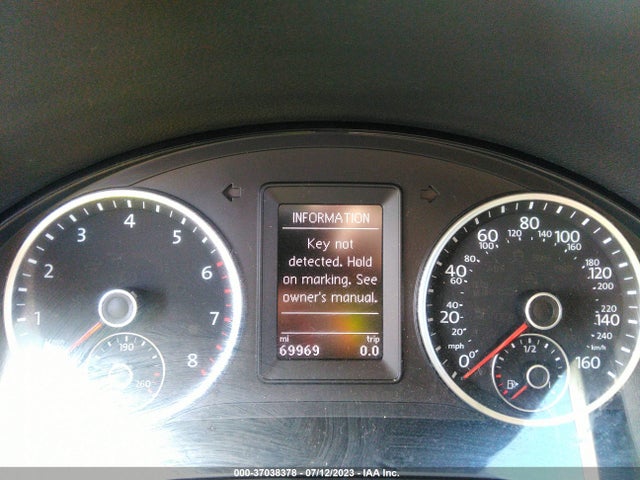WVGBV7AX8HK030406 Volkswagen TIGUAN S
