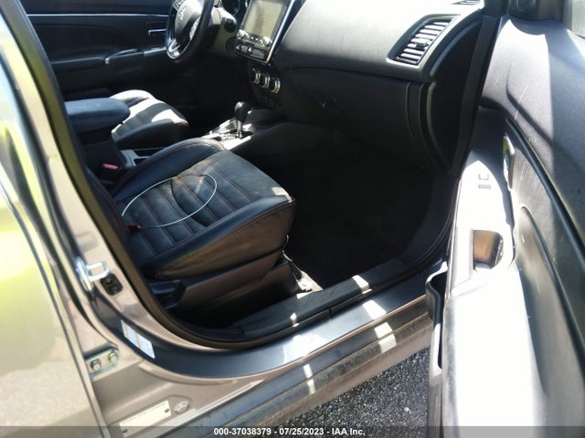 JA4AP4AW8LU000717 Mitsubishi Outlander Sport Gt 2.4