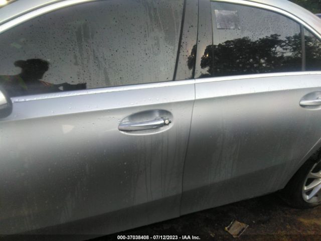 W1K3G4EB1MJ267454 Mercedes-Benz A-class A 220