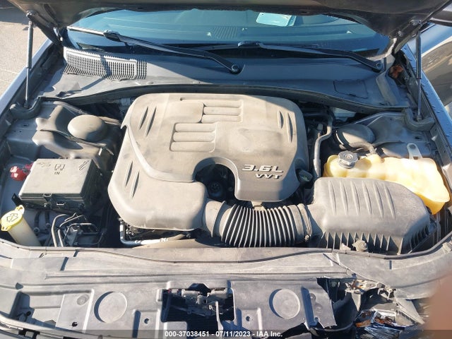 Chrysler 300 300s 2014 2C3CCAGG2EH374209 Image 10