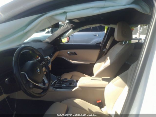 WBA5R1C59KAK09188 BMW 3 Series 330i