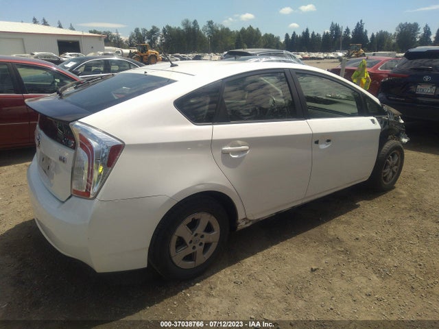 Toyota Prius Four 2015 JTDKN3DU2F0408517 Image 10
