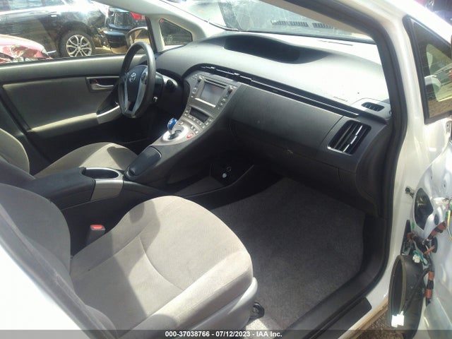 Toyota Prius Four 2015 JTDKN3DU2F0408517 Image 11