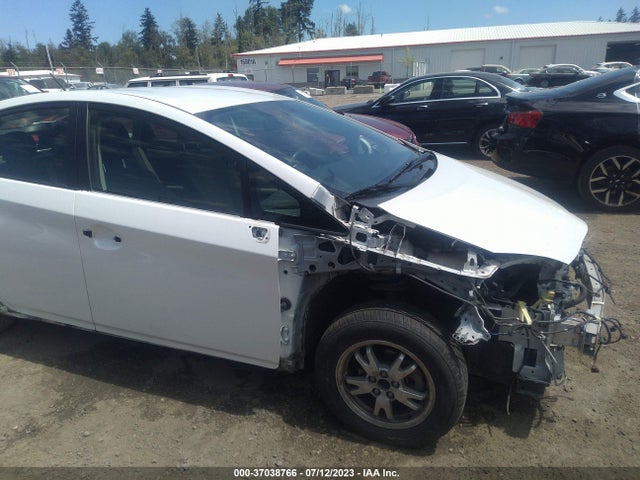 Toyota Prius Four 2015 JTDKN3DU2F0408517 Image 12