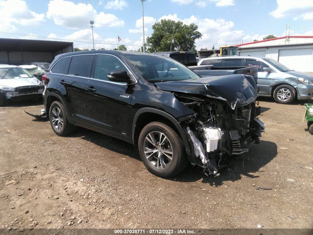 2018 Toyota Highlander, VIN: 5TDBGRFH6JS041561
