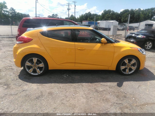 Hyundai Veloster Value Edition 2017 KMHTC6AD5HU319242 Image 5