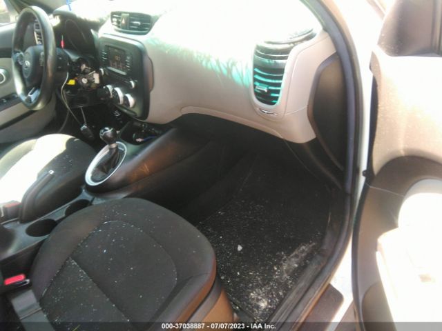 KNDJN2A27H7463905 KIA Soul Base