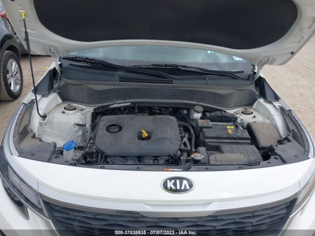 KNDEU2AAXM7103758 KIA SELTOS S