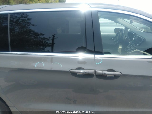 Chrysler Pacifica Hybrid Touring L 2022 2C4RC1L76NR118984 Image 6