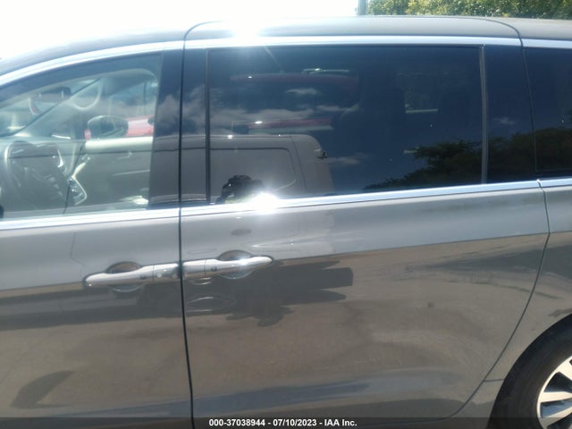 Chrysler Pacifica Hybrid Touring L 2022 2C4RC1L76NR118984 Image 7
