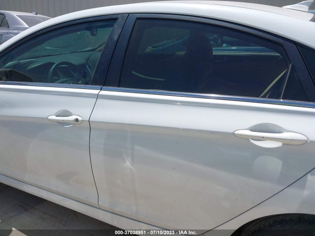 Hyundai SONATA GLS 2014 5NPEB4AC2EH934946 Image 15