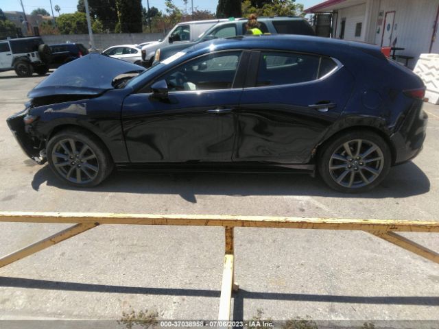 JM1BPALL0M1401287 Mazda Mazda3 Hatchback Preferred