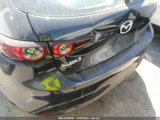JM1BPALL0M1401287 Mazda Mazda3 Hatchback Preferred