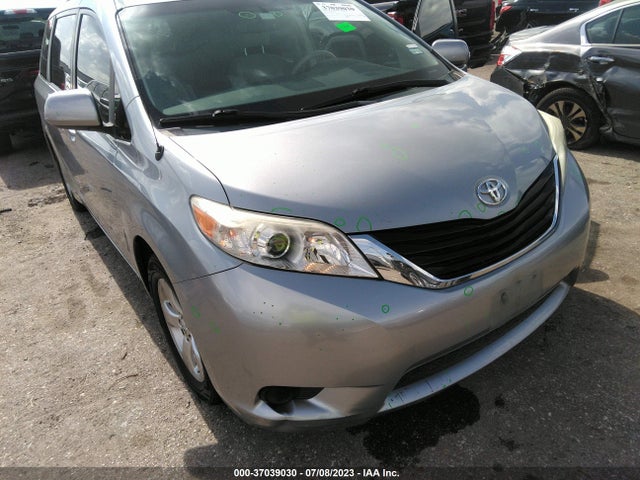 2012 TOYOTA SIENNA LE VIN: 5TDKK3DC3CS270432