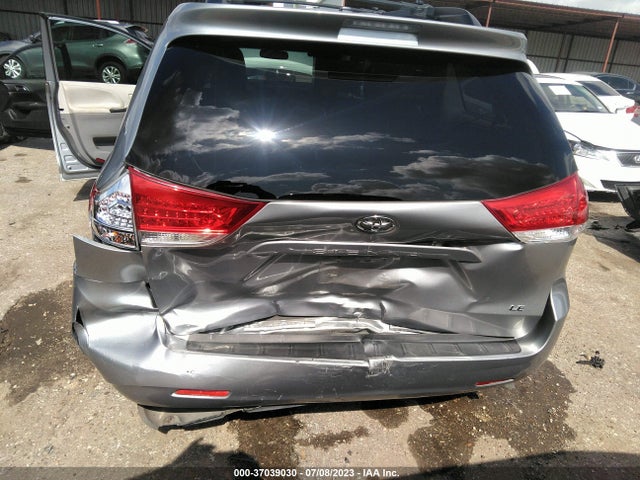 2012 TOYOTA SIENNA LE VIN: 5TDKK3DC3CS270432