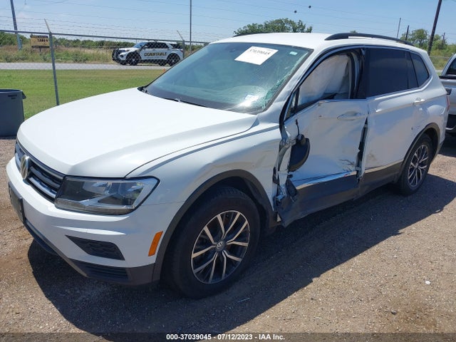 3VV3B7AX0JM222663 Volkswagen Tiguan Sel/se