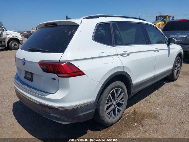 3VV3B7AX0JM222663 Volkswagen Tiguan Sel/se