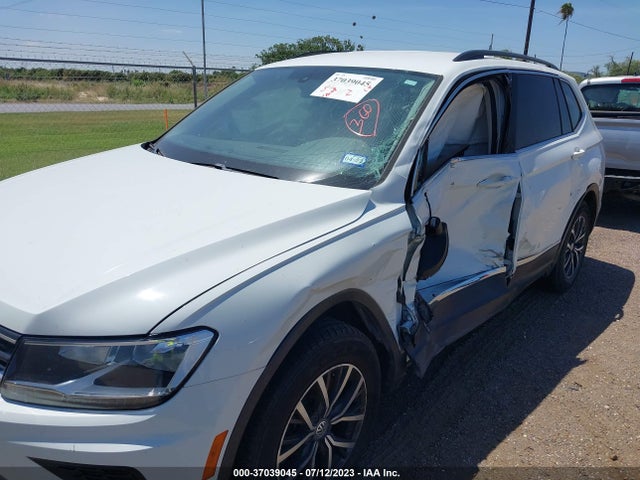 3VV3B7AX0JM222663 Volkswagen Tiguan Sel/se
