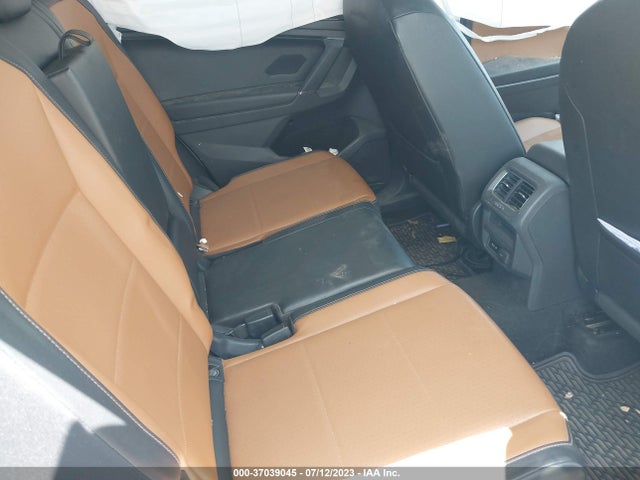 3VV3B7AX0JM222663 Volkswagen Tiguan Sel/se
