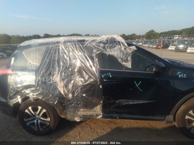 2018 TOYOTA RAV4 LE VIN: 2T3ZFREV2JW470428