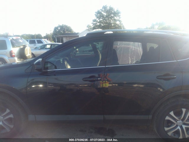 2018 TOYOTA RAV4 LE VIN: 2T3ZFREV2JW470428