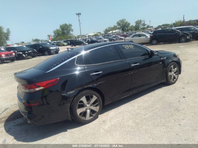 5XXGT4L38KG347841 KIA Optima S