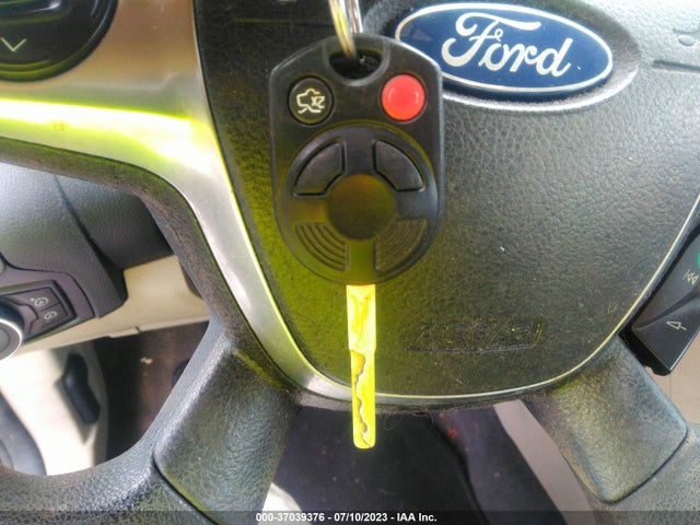 2012 FORD FOCUS SE VIN: 1FAHP3F2XCL151610