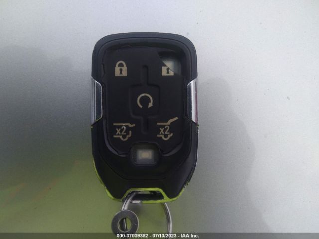 1GKS2HKJXHR265513 GMC YUKON XL DENALI