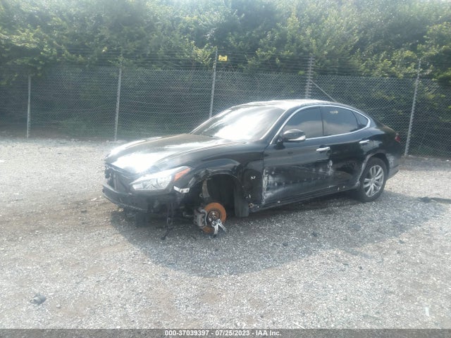 JN1BY1AR3KM585501 Infiniti Q70 3.7 Luxe