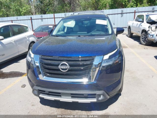 5N1DR3DKXNC270875 Nissan Pathfinder Platinum