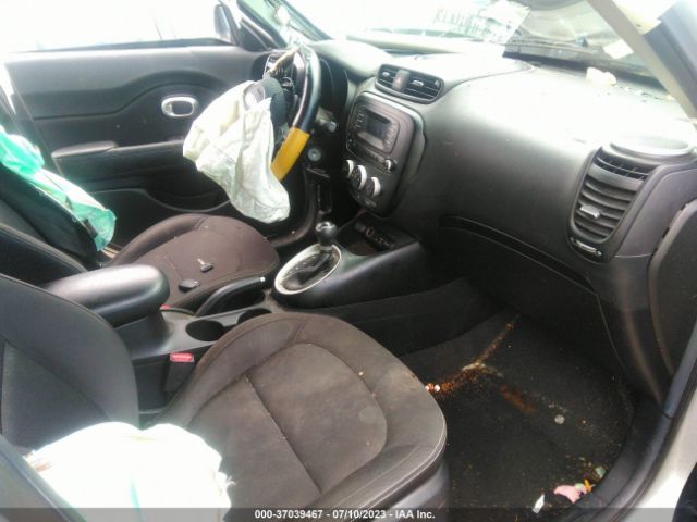 KNDJN2A23F7785938 KIA Soul Base