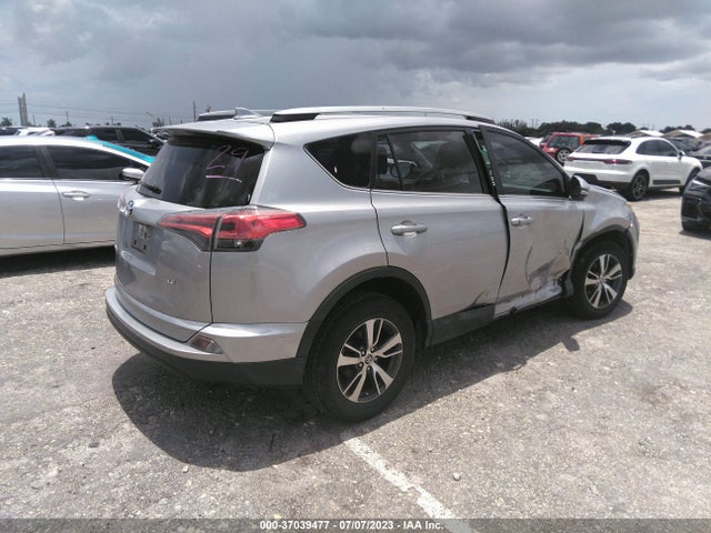 2017 TOYOTA RAV4 XLE VIN: 2T3WFREV2HW404524