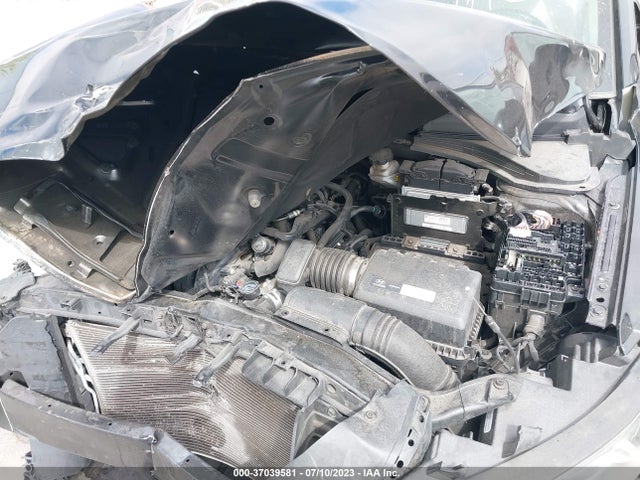 Hyundai ELANTRA SE 2017 5NPD84LF1HH124228 Image 16