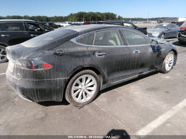 Tesla Model S 90d/70d/75d/60d/85d 2016 5YJSA1E25GF169190 Image 4