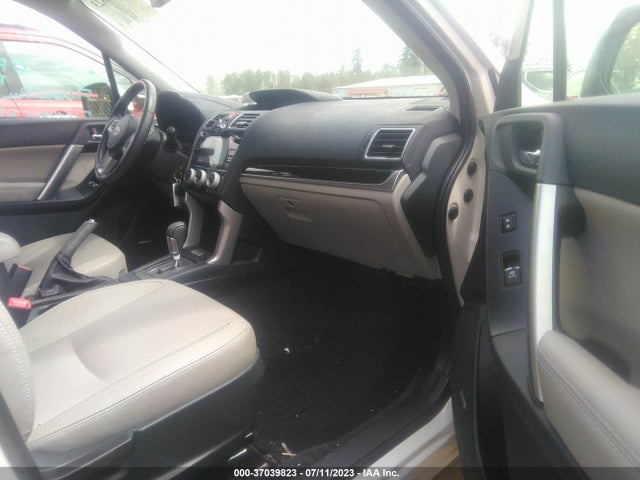 JF2SJARC5HH463999 Subaru Forester Limited
