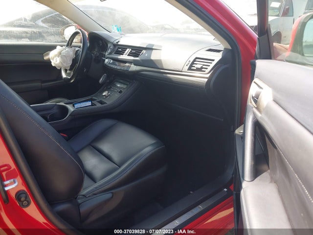 JTHKD5BH8G2266117 Lexus Ct 200h Hybrid