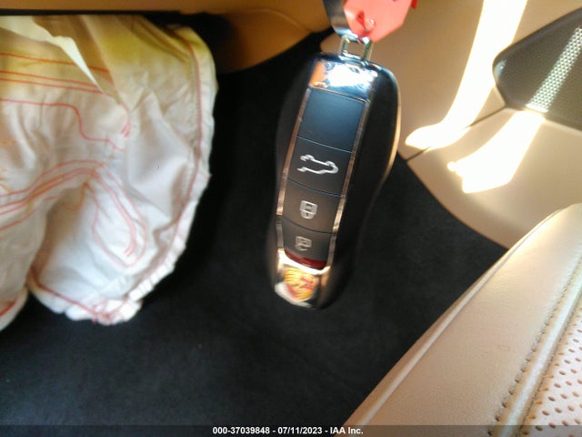 2020 PORSCHE MACAN WP1AA2A5XLLB05833 Photo 10