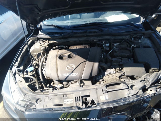 3MZBN1V36JM216790 Mazda Mazda3 Touring
