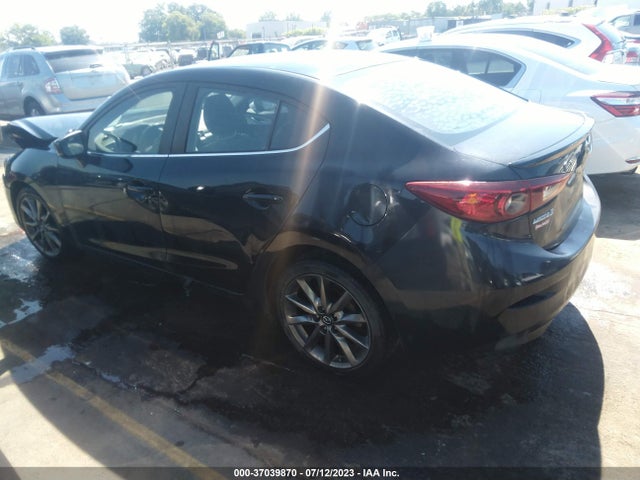 3MZBN1V36JM216790 Mazda Mazda3 Touring