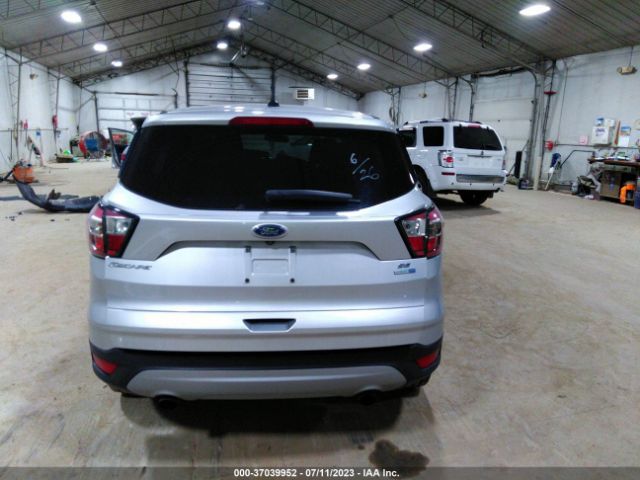 1FMCU9G99HUE32371 Ford ESCAPE SE