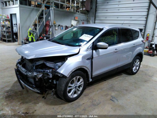 1FMCU9G99HUE32371 Ford ESCAPE SE