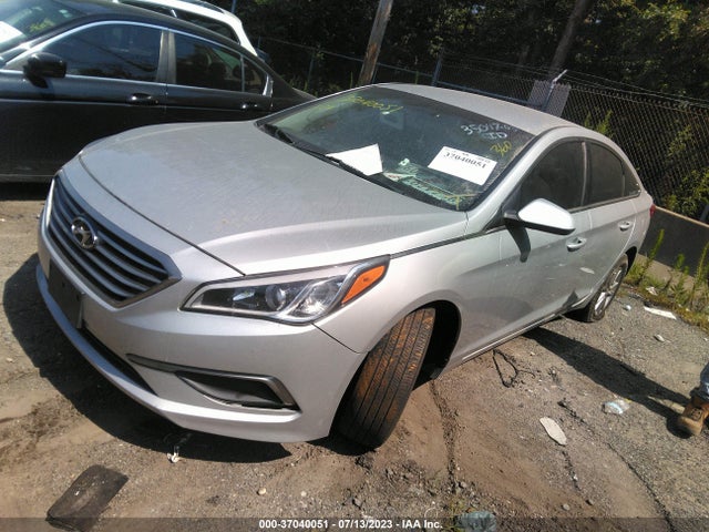 2016 HYUNDAI SONATA 2.4L SE VIN: 5NPE24AF6GH435211