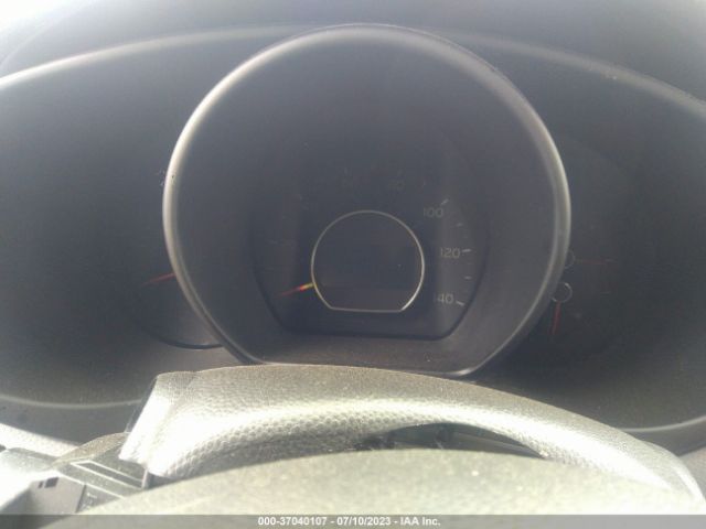 KNDJN2A2XJ7572252 KIA Soul Base